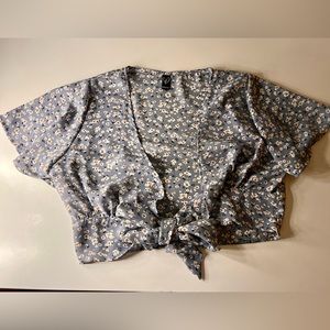 Light blue floral tie-front crop top